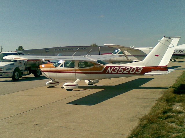 CESSNA 177B aircraft image